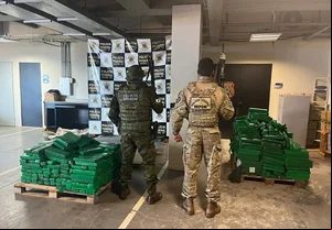 Droga apreendida pela PF e PM no Paraná