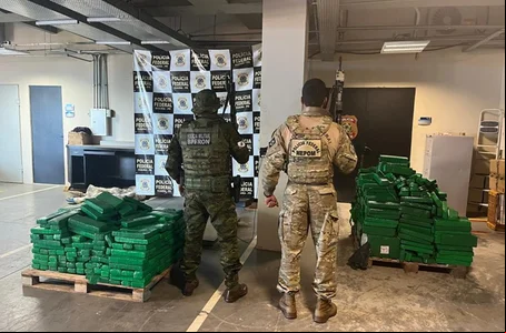 Droga apreendida pela PF e PM no Paraná