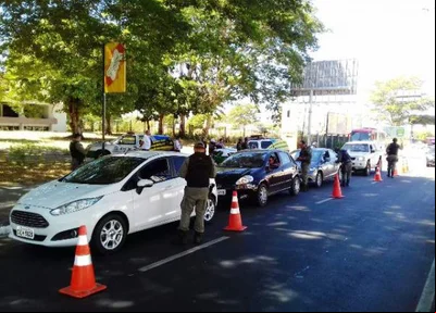 Blitz realizada na Avenida Nossa Senhora de Fátima